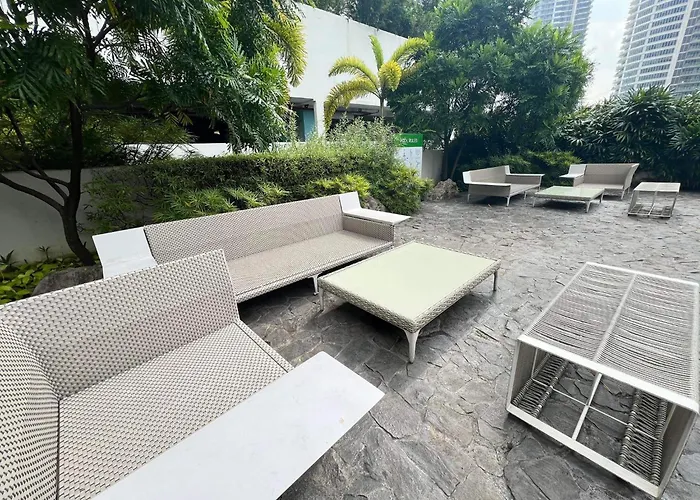 Sakura House Manila
