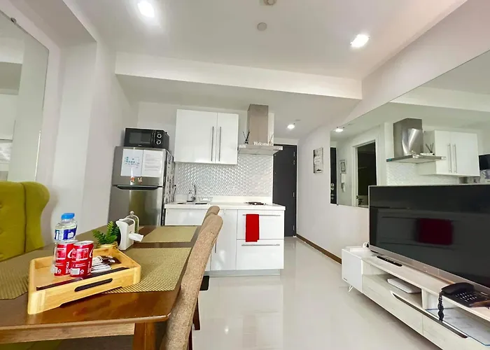 Apartment Sakura House