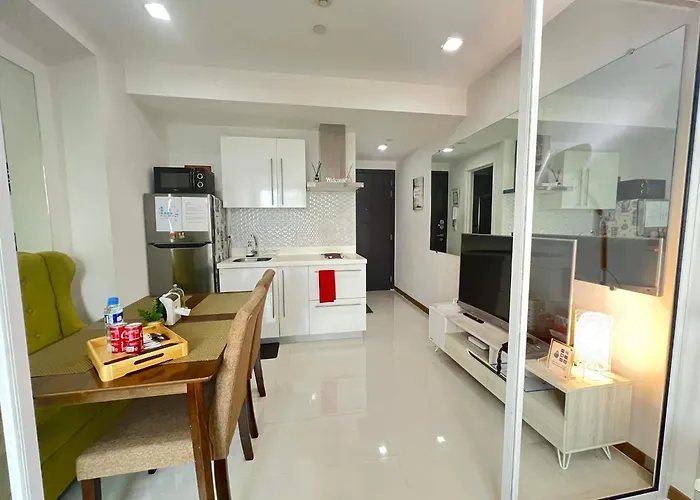 Apartment Sakura House